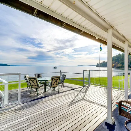 Villa Bayfront Port Hadlock Retreat With Grill And Deck!